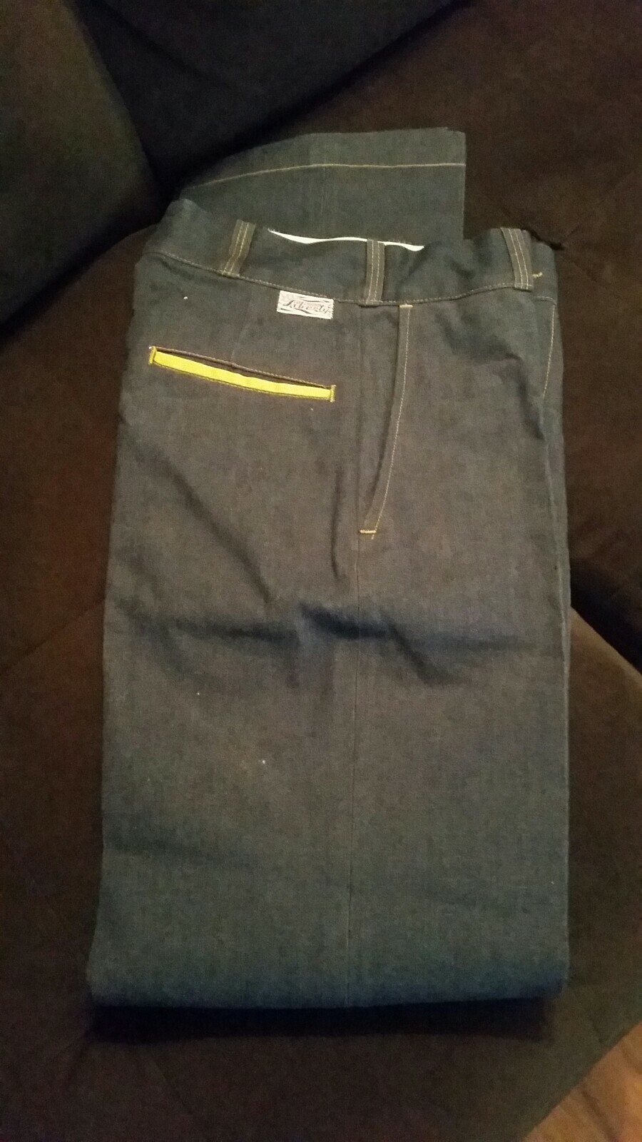 Picture 4 of 5
