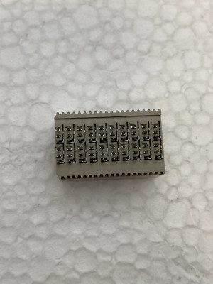 Agilent 1253-5110 Integrated Circuit Connector Header Through Hole 40-PI