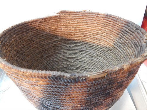 HISTORIC EXTRA LARGE c.1870-1890s KLICKITAT PLATEAU INDIAN BERRY BASKET - Picture 6 of 9