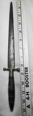 13'' Double-Edged Dagger/Knife Horn Handle