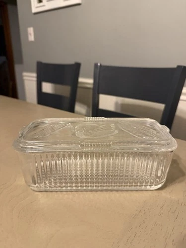 Anchor Hocking Ribbed Refrigerator Dish VTG w/ Lid & Vegetables On Lid