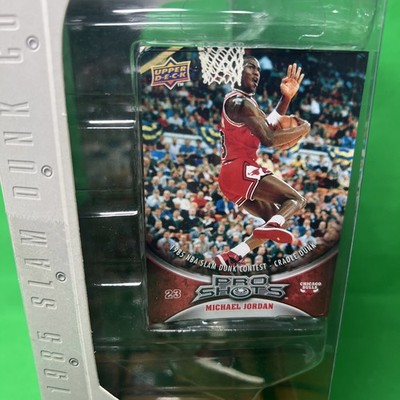 UPPER DECK PRO SHOTS MICHAEL JORDAN 1985 SLAM DUNK CONTEST 6
