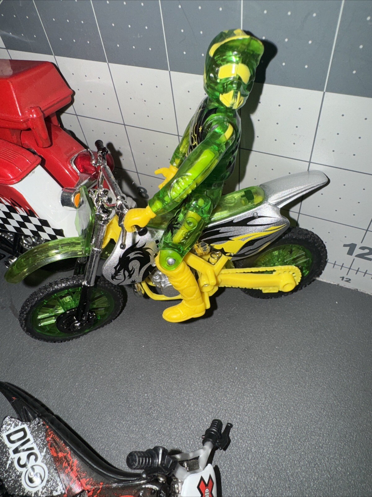Picture 14 of 24