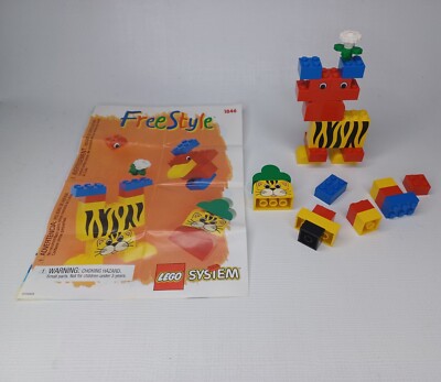 LEGO System : Freestyle (1846-1) 25 Legos Building Brick Set