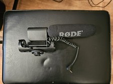 RODE VideoMic Camera-Mount Shotgun Microphone with Gyroscopic Movement