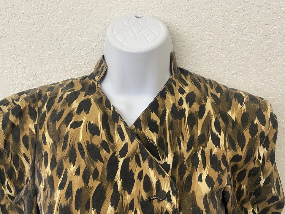Chaqueta Blazer Kardashian Colección Leopardo Estampado Guepardo Para Mujer’s S Forrada Q Foto 3 de 4
