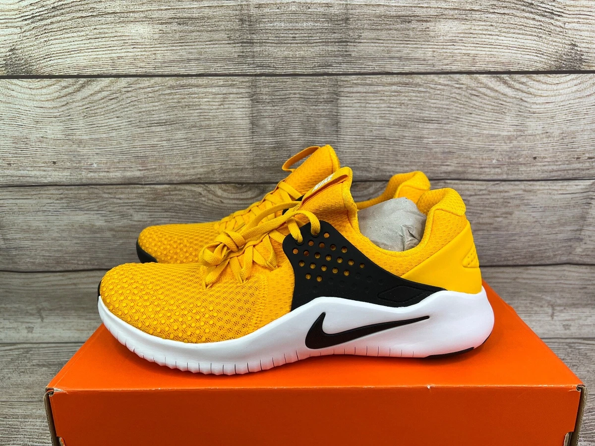 Nike in season tr 8 cheap gold