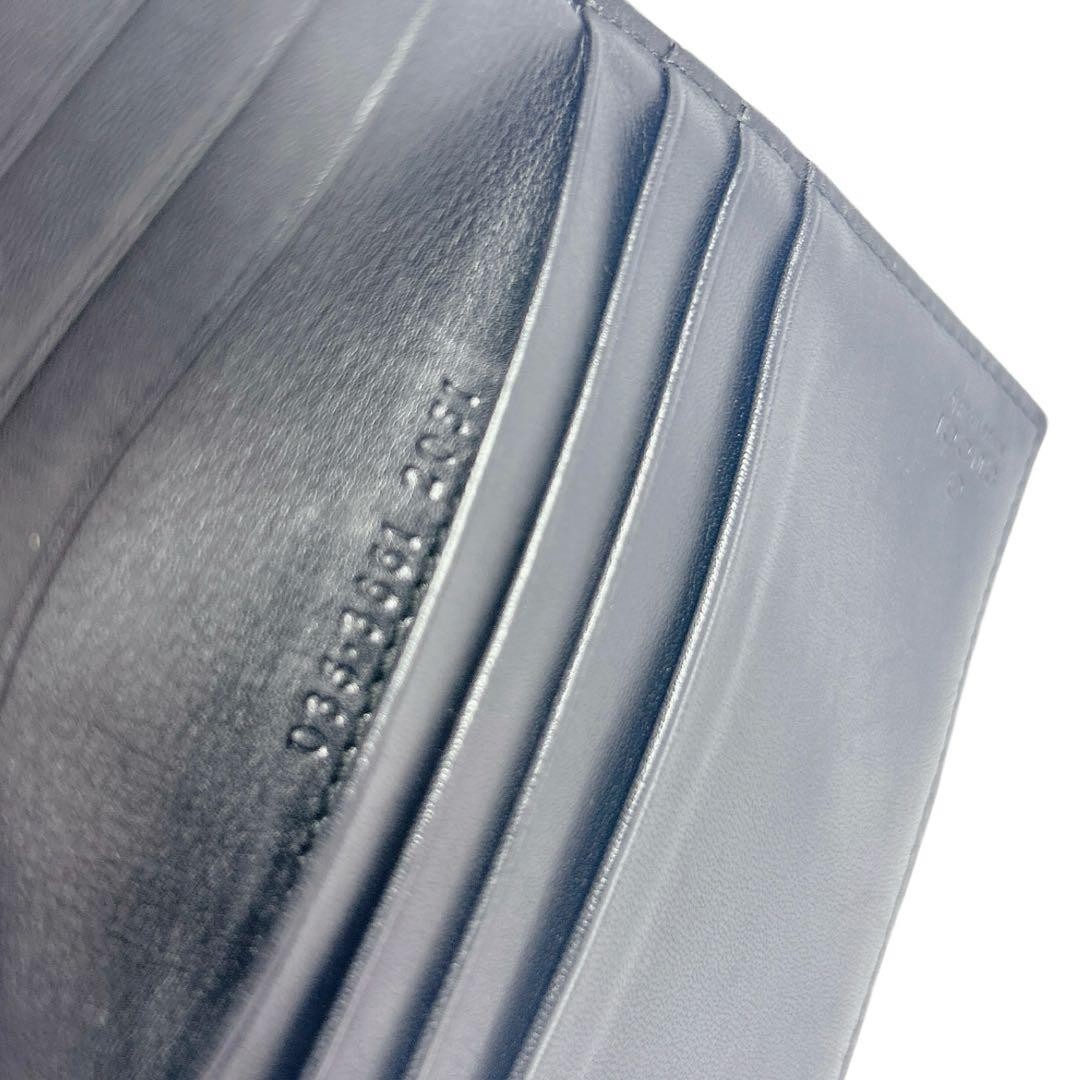 GUCCI Bifold Wallet Python Luxury Compact - image 8