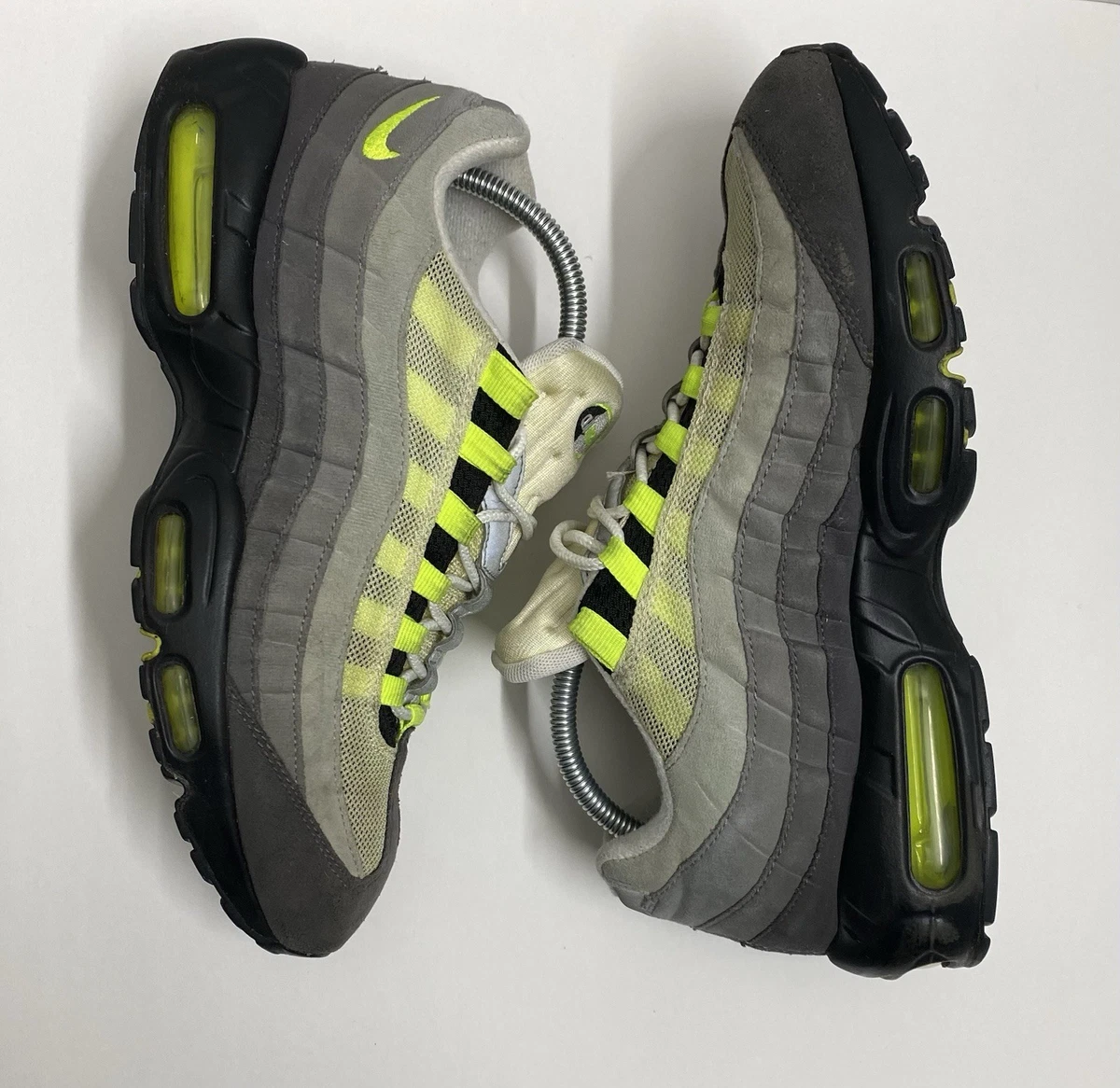 Preços baixos em Nike Air Max 95 OG 2015 Neon | eBay