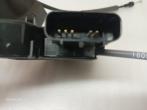 Front Right Door Locking Block for Kia Sportage IV 2015-2022 OEM 81320F1200 - Picture 14 of 14