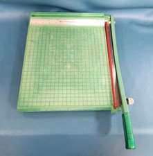 VTG Photo Materials Co. Guillotine Style Paper Cutter 12" x 12" USA