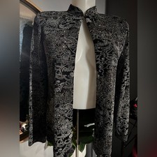 Alex Evenings Black and Silver Blazer with Intricate Pattern