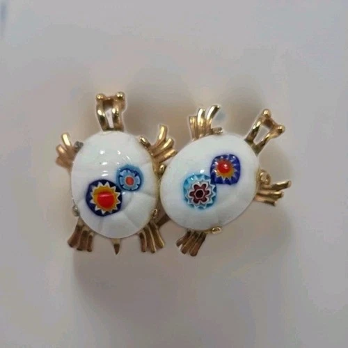 Rare Vintage Signed Eisenberg Millefiori Milk Glass Turtles Gold Tone Brooch Pin
