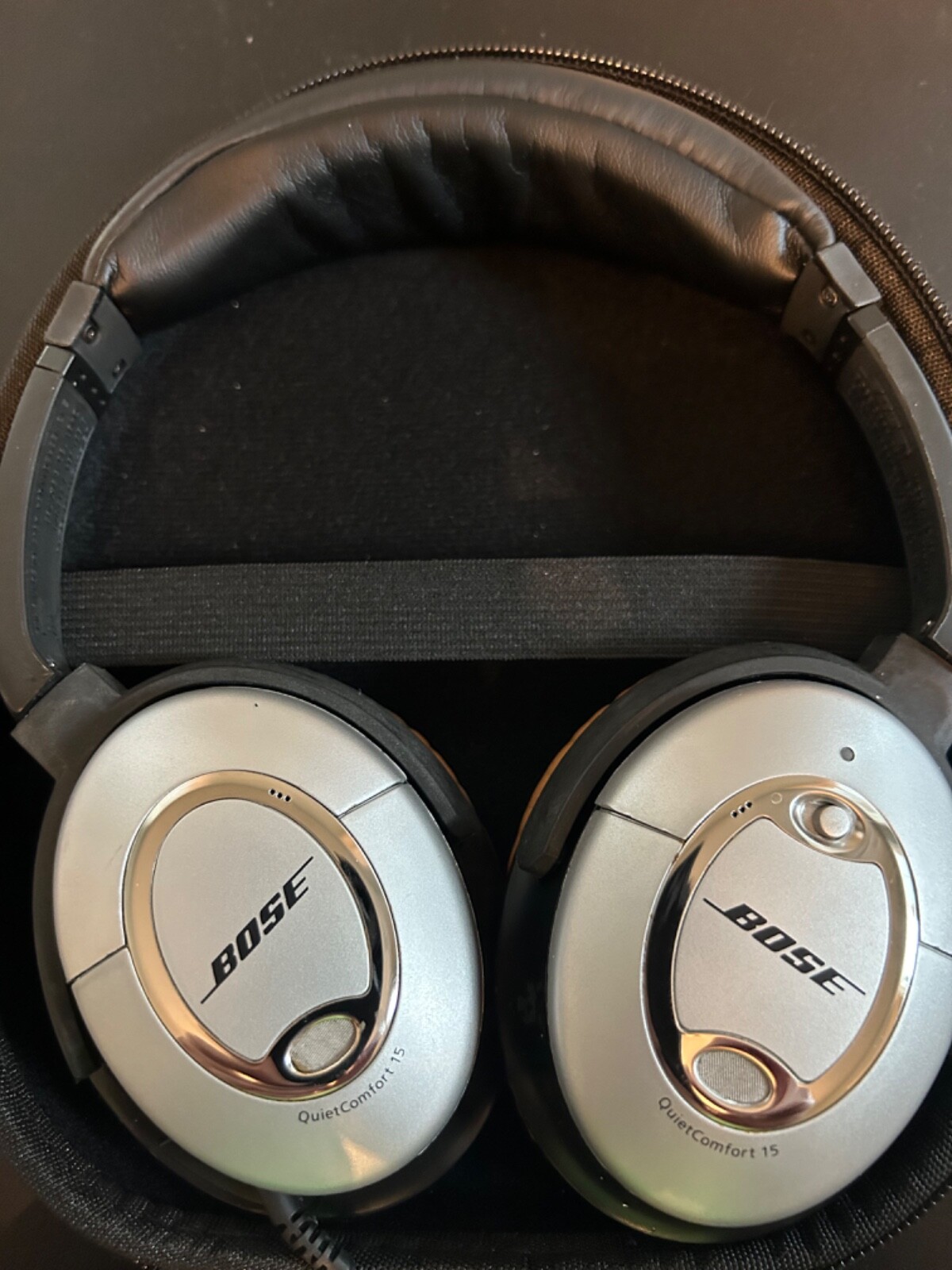 Bose QuietComfort Wireless Over-Ear Headphones - Black-image