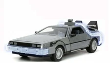 DeLorean Time Machine w/ Lights – Back To The Future 1:24 Scale Model- 32911-TS