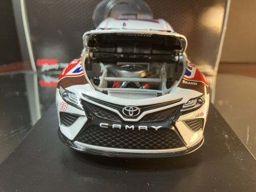 Kyle Busch #18 Snickers Darlington Throwback 2019 Toyota Camry RCCA Elite 164 - Picture 3 of 15