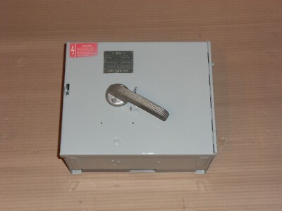 ITE Siemens V7F V2F V7F2204 V2F2204 200 Amp 240V Fusible Panelboard Switch