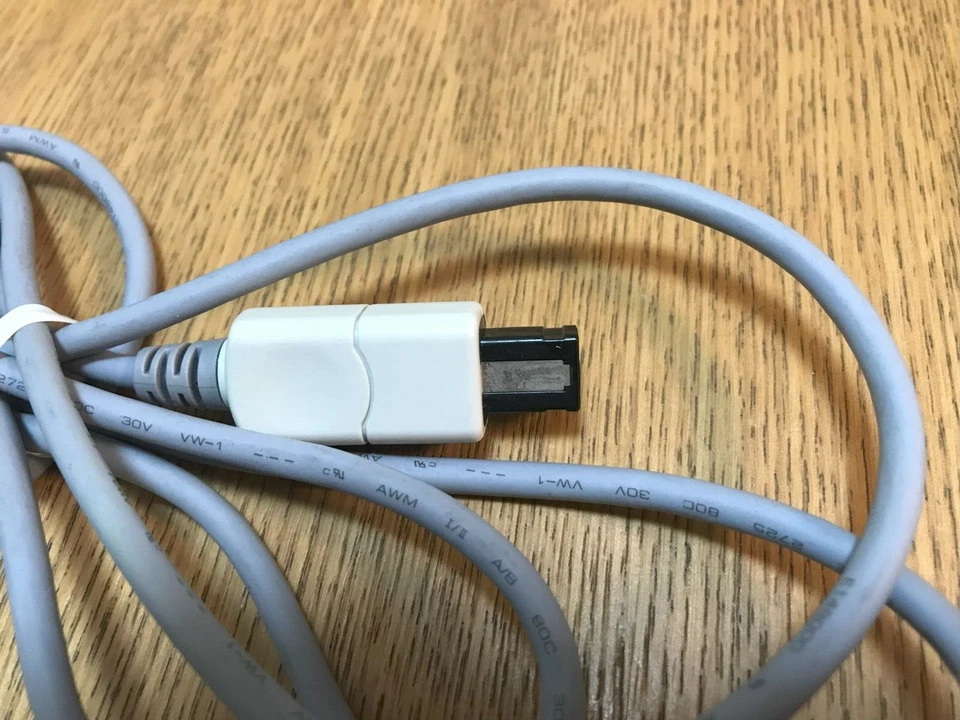 Sega Dreamcast Keyboard Clear HKT-4000 Used Japan Import Console only Rere - Image 4 of 4