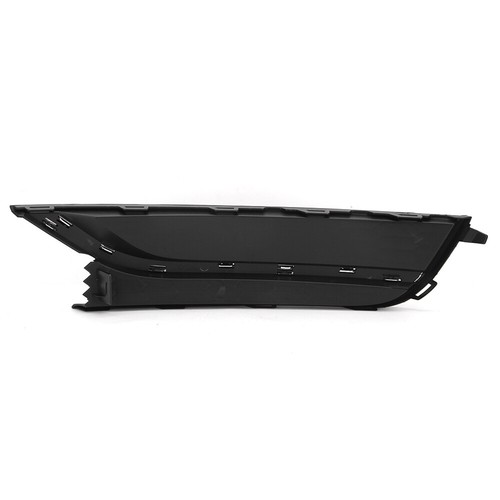 Passenger RH Side Front Fog Light Cover With Chrome Trim For 2012-2015 VW Passat - Picture 3 of 9
