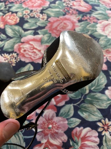 Dolce Gabbana heels - Picture 7 of 13