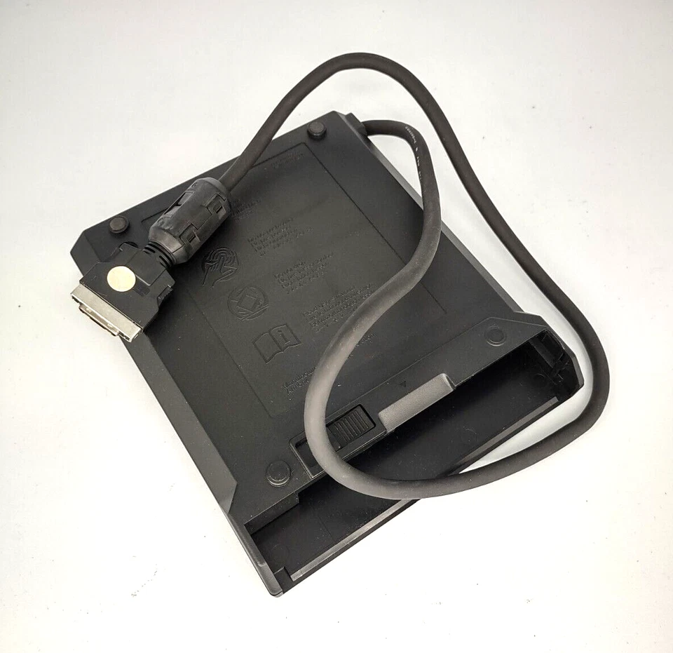 CAJA EXTERNA IBM THINKPAD VINTAGE PARA 1,44 MB o 24X CD 05K6187 RM4-B27 Foto 2 de 4