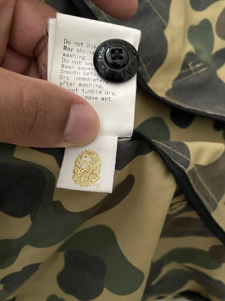 Gabardina de lluvia BAPE 1ª camuflaje verde talla L Foto 4 de 4