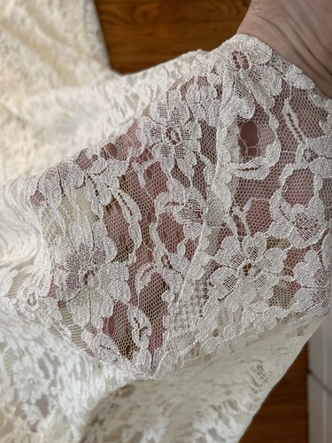 40's 50's Ivory Wedding Gown -Xtra Small Silk Satin And Lace - Picture 13 of 17