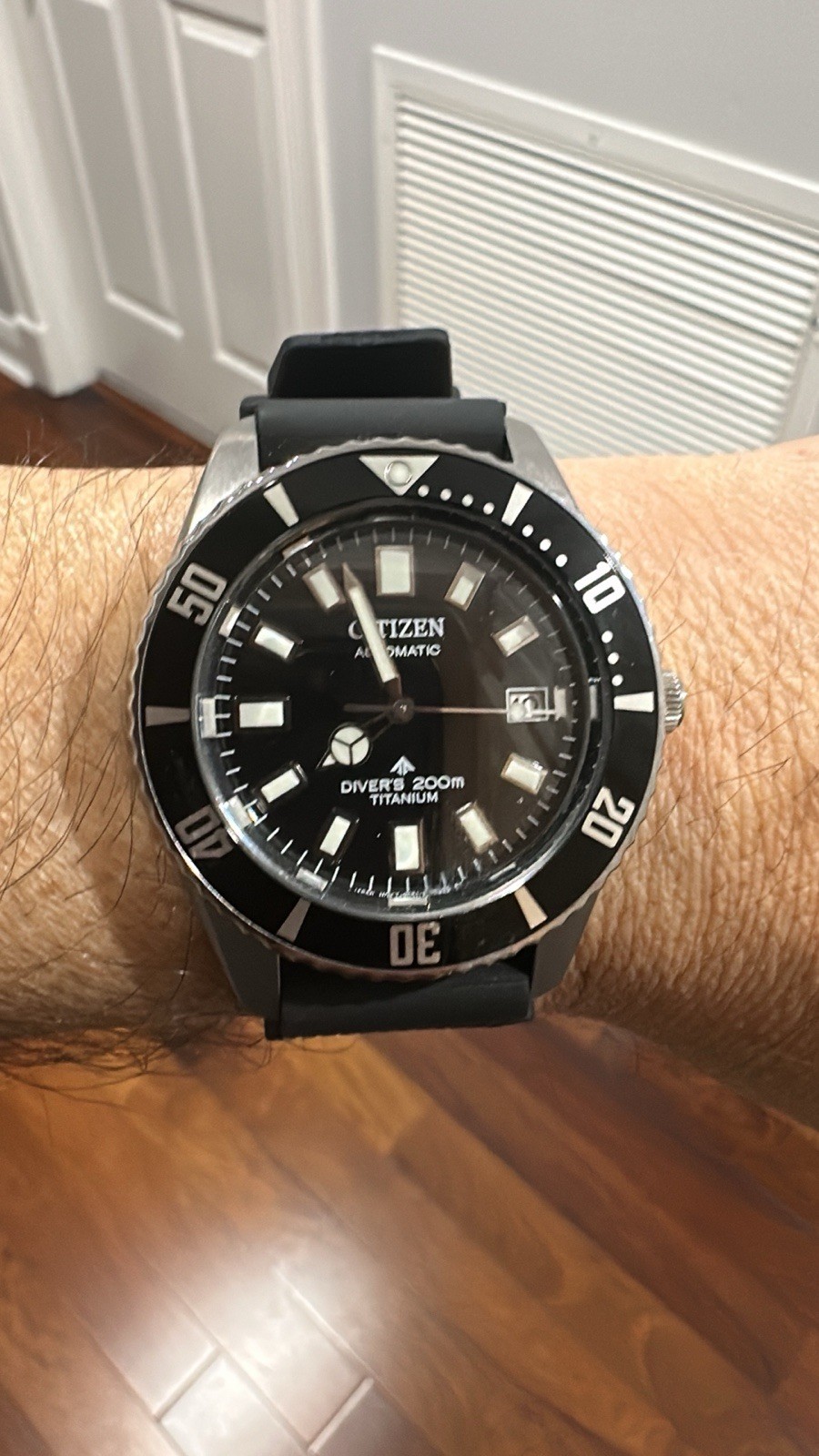 Citizen Diver's 200m Titanium Automatic Black Dia… - image 3