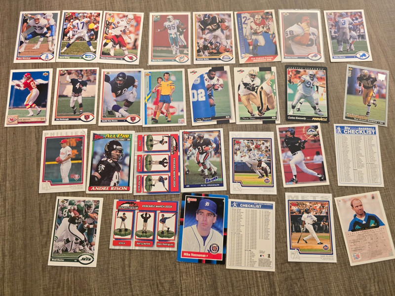 Huge Sports Cards Lot