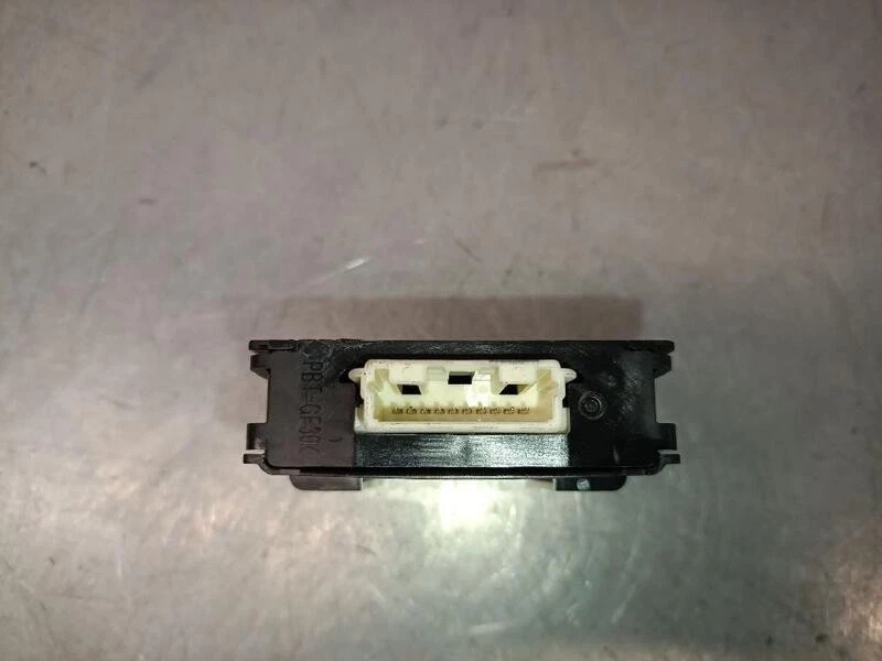 B1H451225 modulo elettronico per MAZDA 3 HATCHBACK (BP) 2.0 SKYACTIV-G M 5514744 - Immagine 3 di 4