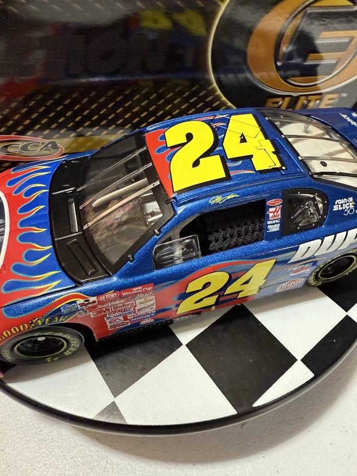 Литая модель DuPont 2001 1:24 Nascar Джефф Гордон ELITE NO24 - Изображение 4 из 4