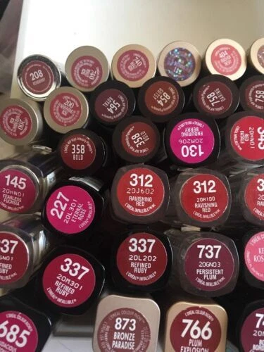 Palo individual varios colores L'Oréal maquillaje de labios