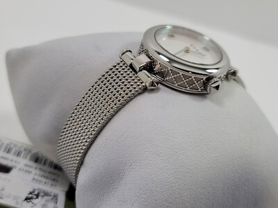 Gucci Diamantissima Quartz White MOP Dial Stainless Steel  display picture 3