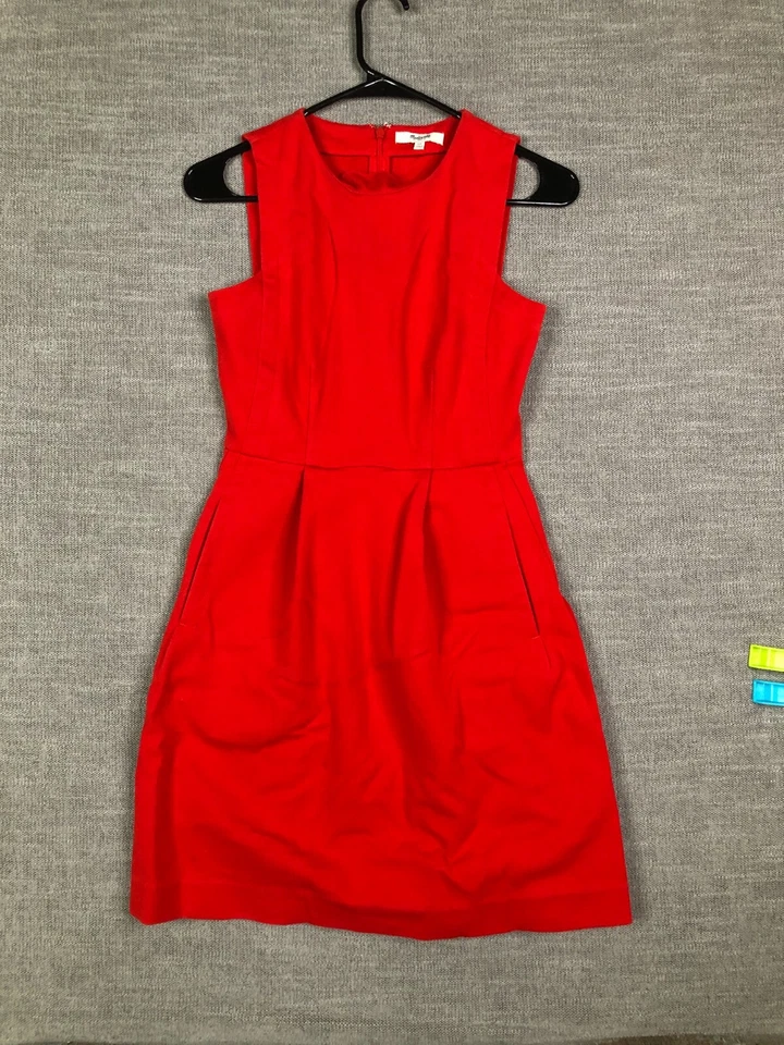 Vestido Madewell Feminino 00 Vermelho Sem Mangas Plissado Decote Redondo Comprimento do Joelho - Imagem 2 de 4