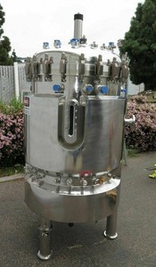 BIOENGINEERING 560 Liter Jacketed Stainless Steel 316L Tank Bioreactor Mixer