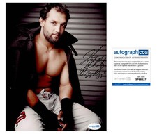Johny Hendricks "Bigg Rigg" AUTOGRAPH Signed UFC Fighter MMA 8x10 Photo ACOA