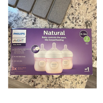 Philips AVENT Natural Baby Bottles 3-Pack 4oz Wide Neck BPA-Free Anti Colic