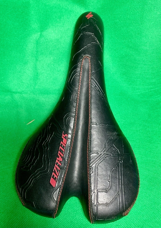 Sillín BG Specialized vintage negro rojo costuras Foto 2 de 4