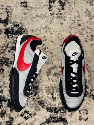 Nike Men s Waffle Racer Wolf Grey - Size 11 Shoes CN5449-001