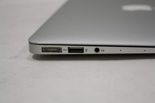 Apple MacBook Air 2014 A1465 IOS11 i5 1.4GHz 4GB 128GB NO PWR CORD/CSM/DMG - Picture 17 of 17