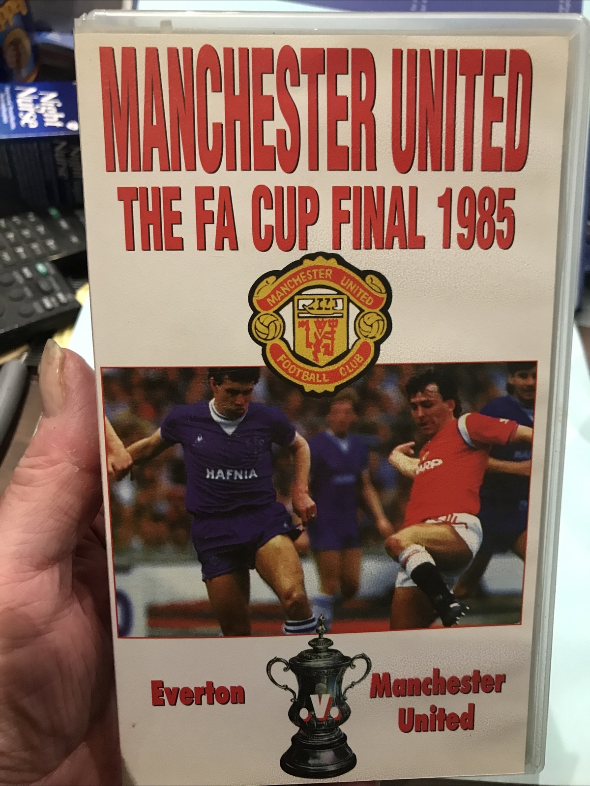 EVERTON v MANCHESTER UNITED - 1985 FA Cup Final - Football VHS Tape .. Not DVD
