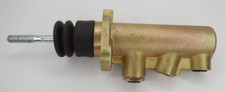  1 82445A1 D143162 Backhoe Brake Master Cylinder for Case 580K 580L 580M 580SL