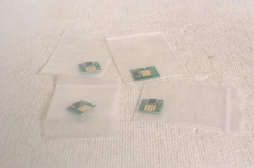 Canon MC-05 maintenance tank and 4 spare full chips for Canon IPF-510 and others - Picture 5 of 7