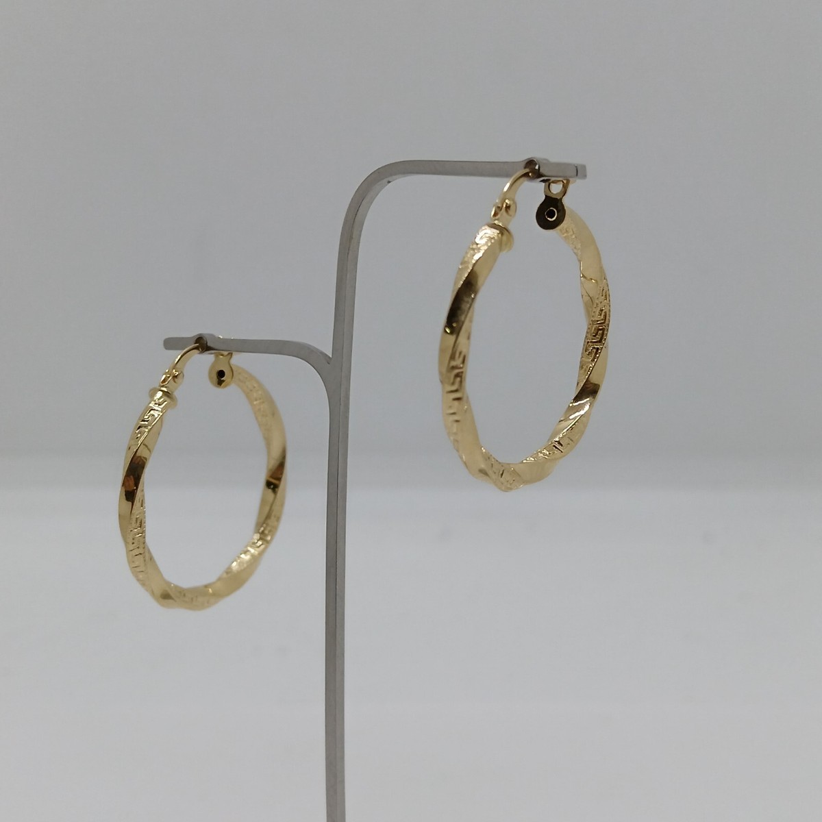 Iyé Biyé Orecchini Rotondi In Oro Giallo 18k Con Zirconi - Stile Greco, Diametro 7 Mm, Chiusura A Pressione, In Astuccio Con Certificato