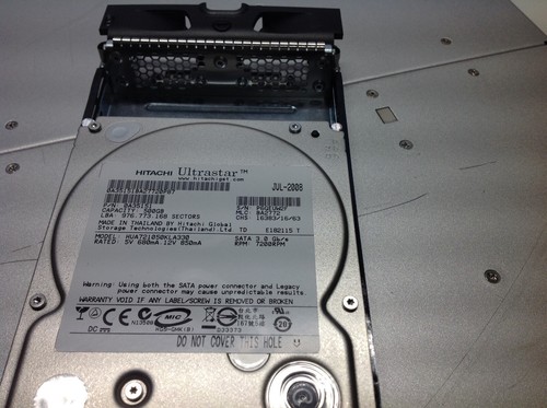 BOSCH DVA-08E-04050RA DISK ARRA 8 BAY - 第 8/8 張圖片