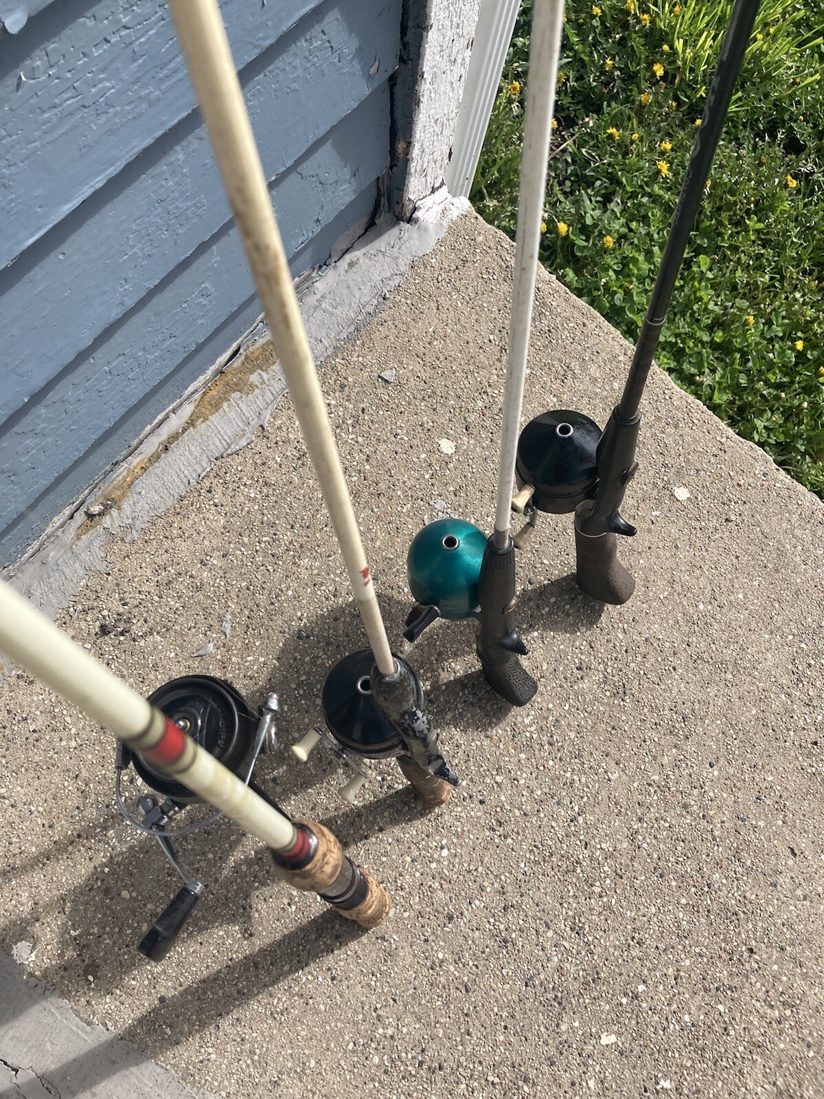 Lot of 4 Vintage Shakespeare Fishing Rods w/ Reels eBay
