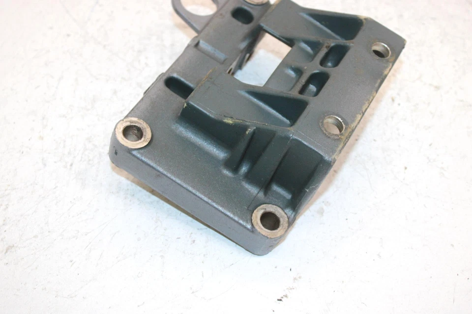 Yamaha Waverunner 650 1993 OEM silenciador de escape Stay 6M6-14771-00-94 JY23 Foto 4 de 4