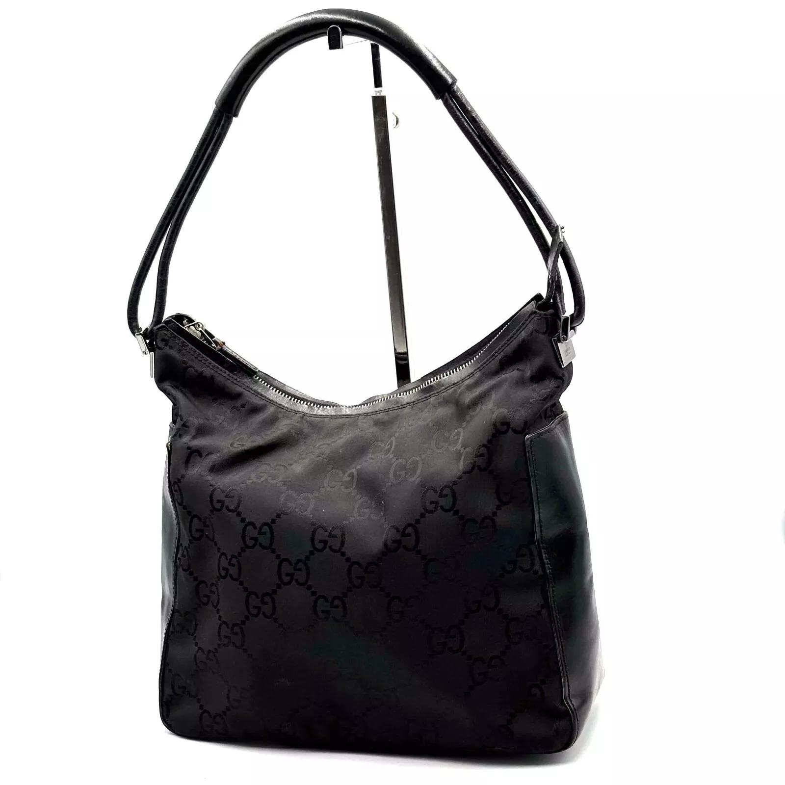 Sac bandoulière Gucci GG nylon cuir noir authentique