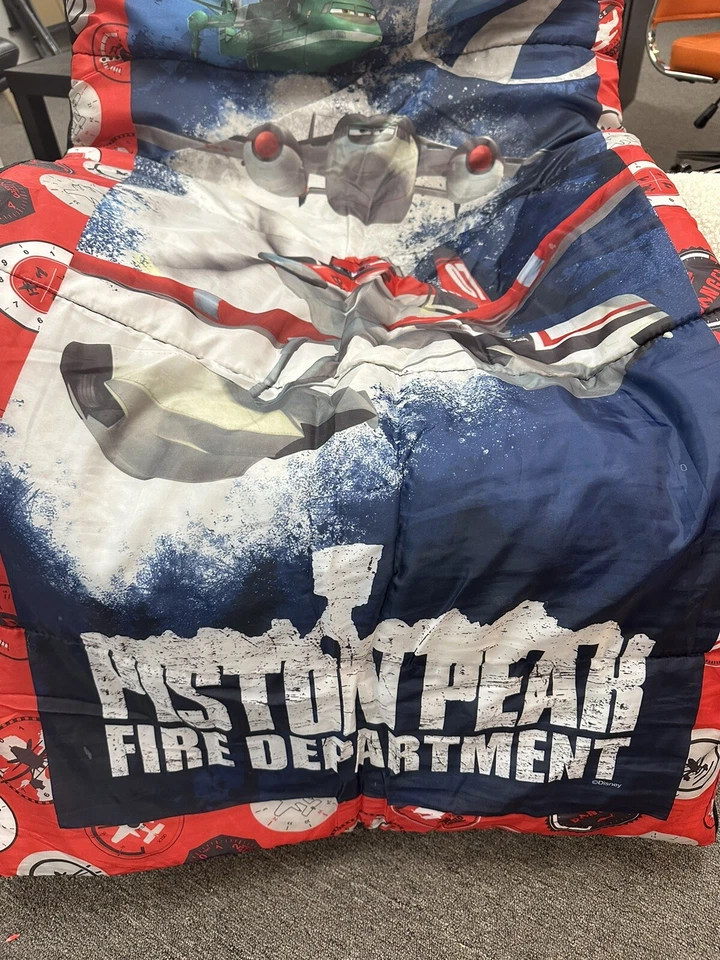 Saco de dormir Disney Planes Dusty Camping 28 X56 em saco de armazenamento original em excelente estado usado - Imagem 3 de 4