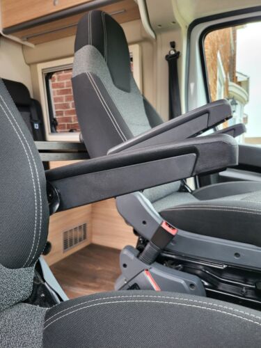 OEM Fitment - Peugeot Boxer / Fiat Ducato Left Armrest 2006 Onwards 60911356 - Picture 4 of 7